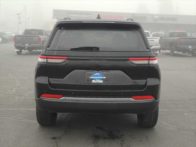 2026 Jeep Grand Cherokee Altitude 4x4