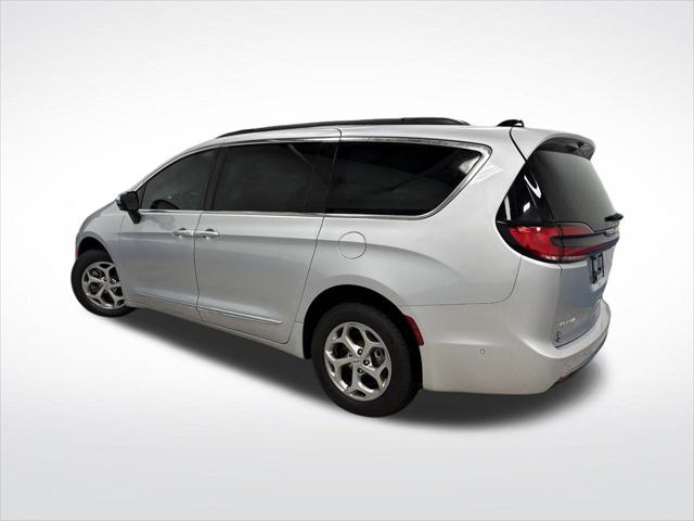 2023 Chrysler Pacifica Limited AWD