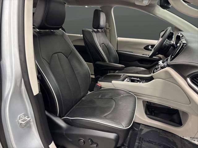 2023 Chrysler Pacifica Limited AWD