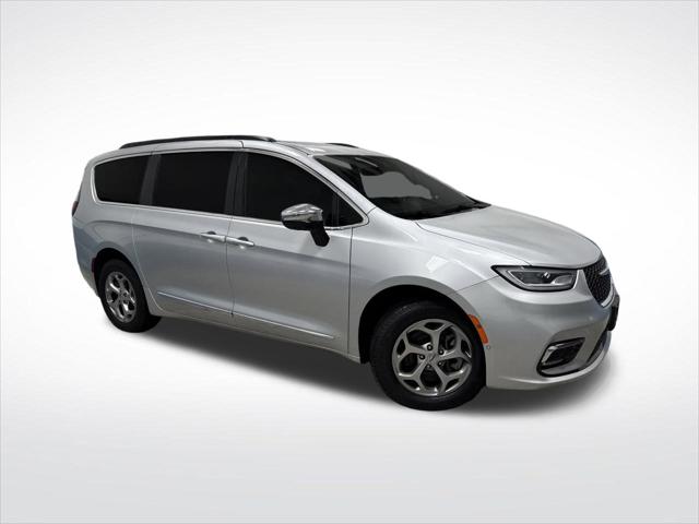 2023 Chrysler Pacifica Limited AWD