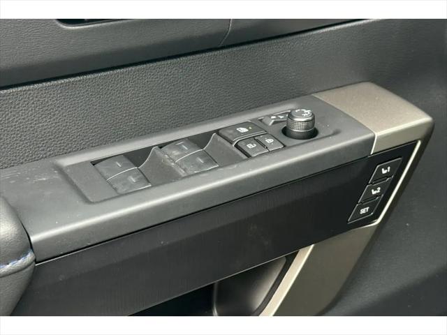 2026 Toyota Tundra Platinum CrewMax 5.5' Bed