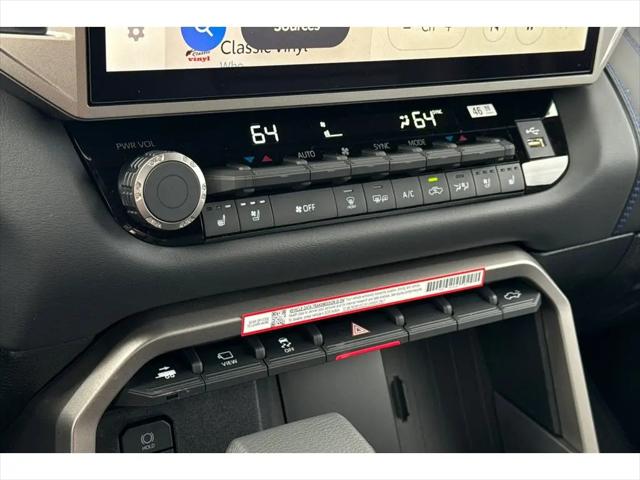 2026 Toyota Tundra Platinum CrewMax 5.5' Bed