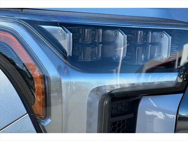 2026 Toyota Tundra Platinum CrewMax 5.5' Bed