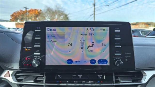 2024 Toyota Sienna LE