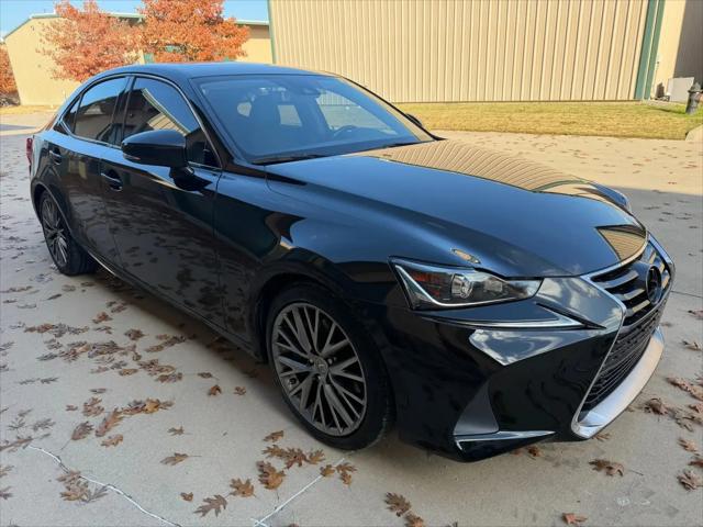 2017 Lexus IS 200t IS Turbo