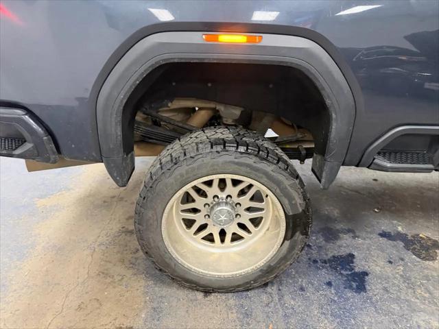 2022 GMC Sierra 3500HD 4WD Crew Cab Standard Bed Denali