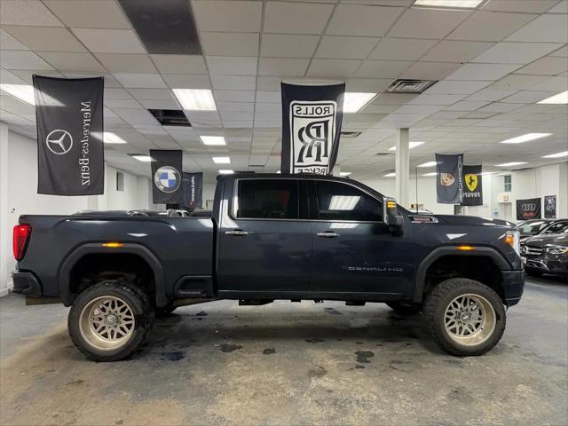 2022 GMC Sierra 3500HD 4WD Crew Cab Standard Bed Denali