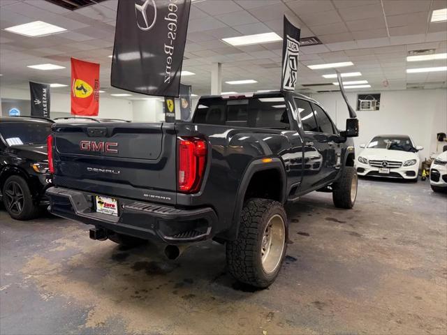 2022 GMC Sierra 3500HD 4WD Crew Cab Standard Bed Denali