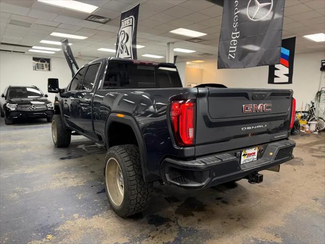 2022 GMC Sierra 3500HD 4WD Crew Cab Standard Bed Denali