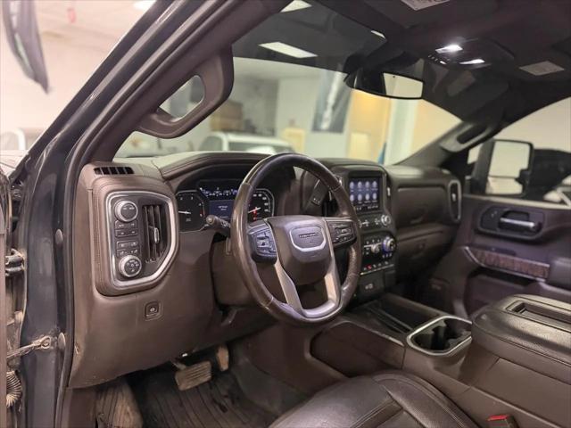 2022 GMC Sierra 3500HD 4WD Crew Cab Standard Bed Denali