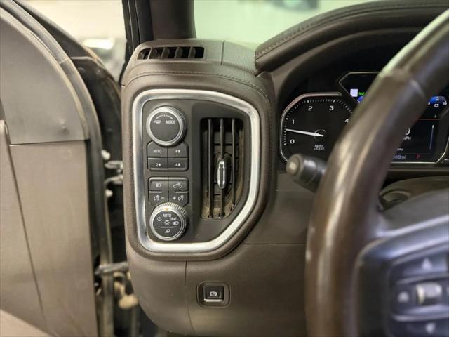 2022 GMC Sierra 3500HD 4WD Crew Cab Standard Bed Denali