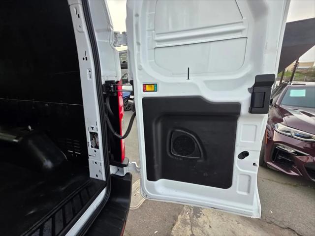 2023 Ford Transit Cargo Van T-250