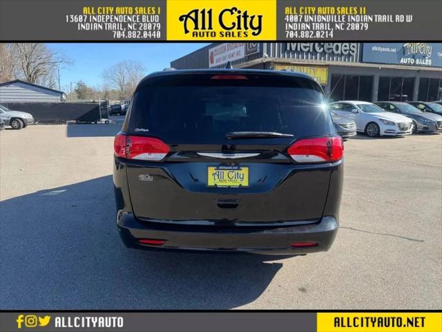 2020 Chrysler Voyager LXI