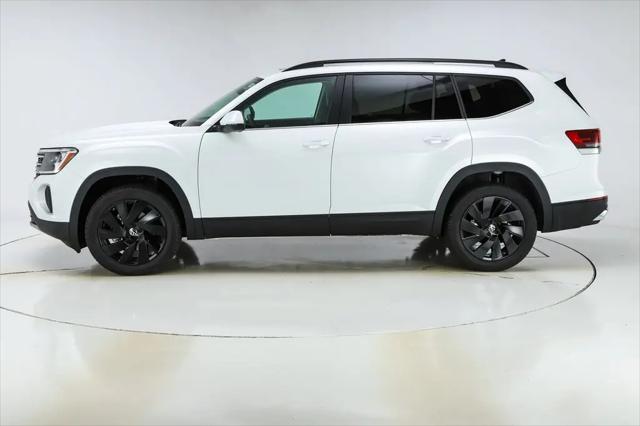 2026 Volkswagen Atlas SE with Technology