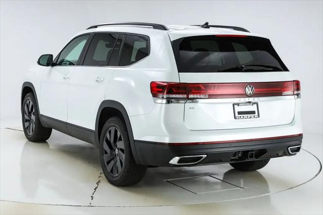 2026 Volkswagen Atlas SE with Technology