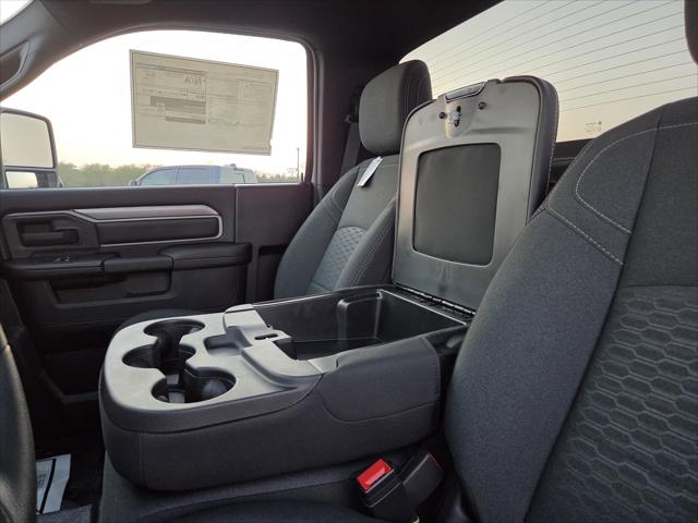 2026 Ram 3500 Tradesman/Big Horn