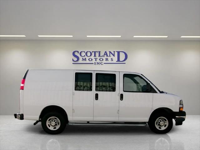 2024 Chevrolet Express Cargo Van RWD 2500 Regular Wheelbase WT