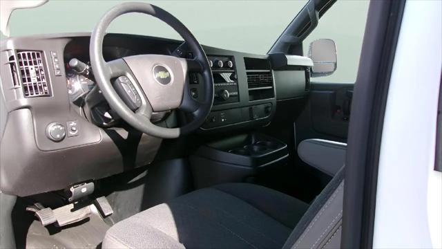 2024 Chevrolet Express Cargo Van RWD 2500 Regular Wheelbase WT