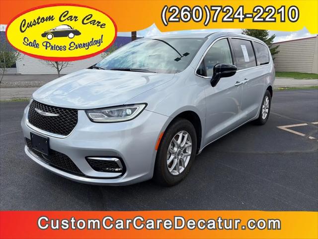 2024 Chrysler Pacifica Touring L for sale in Decatur, IN