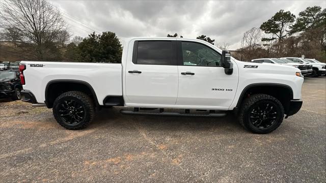 2026 Chevrolet Silverado 3500HD Crew Cab, Standard Bed, LTZ, 4WD