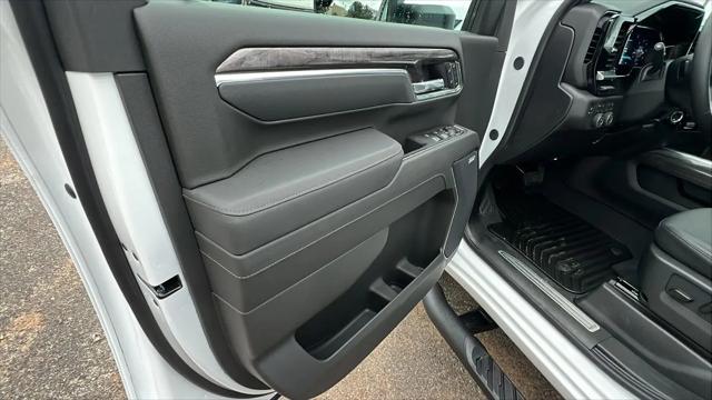 2026 Chevrolet Silverado 3500HD Crew Cab, Standard Bed, LTZ, 4WD