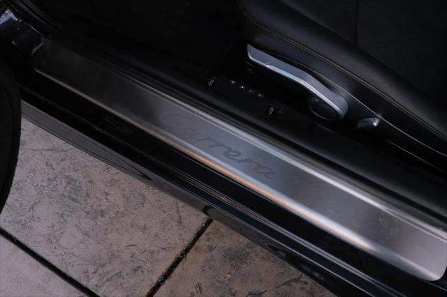 2004 Porsche 911 Carrera 4S