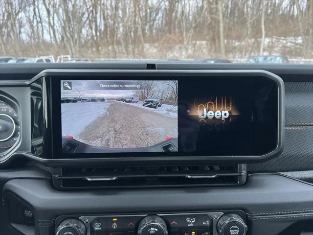 2026 Jeep Gladiator Sport