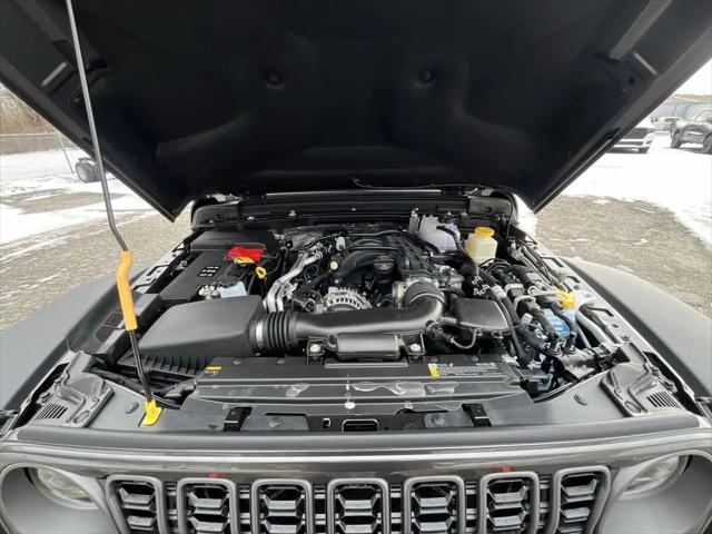 2026 Jeep Gladiator Sport