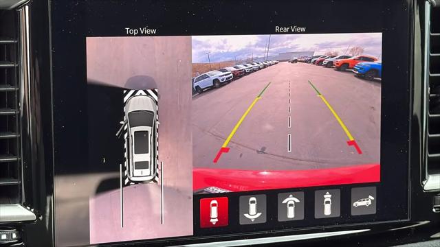 2026 Chrysler Pacifica Select AWD