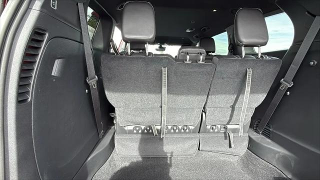 2026 Chrysler Pacifica Select AWD