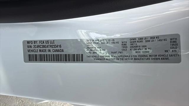 2026 Chrysler Pacifica Select AWD