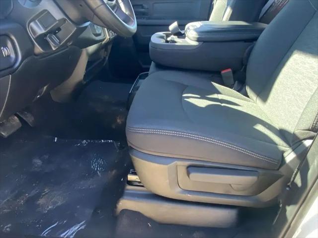 2026 Ram 2500 Warlock Crew Cab 4x4 6'4" Box