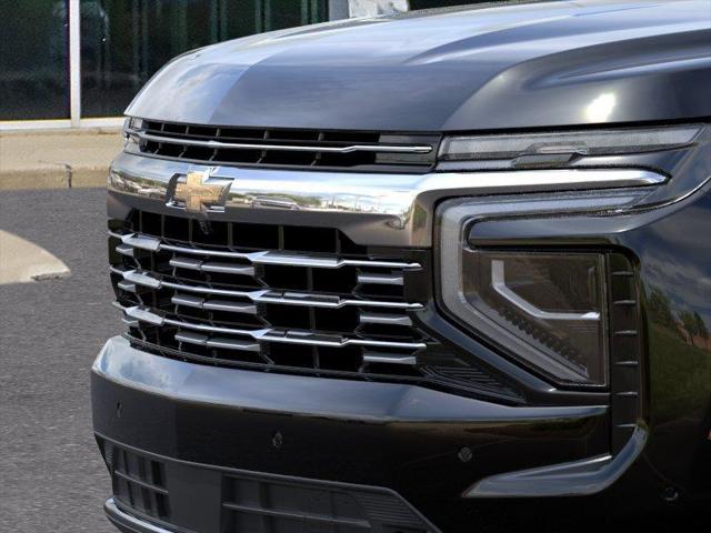 2026 Chevrolet Suburban Premier - Photo 13