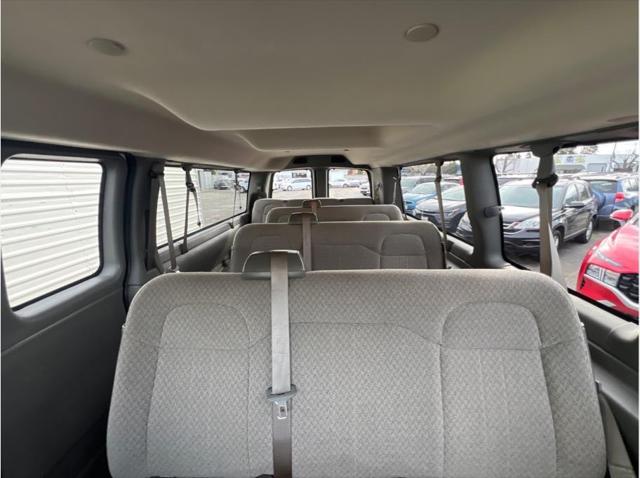 2018 Chevrolet Express LT