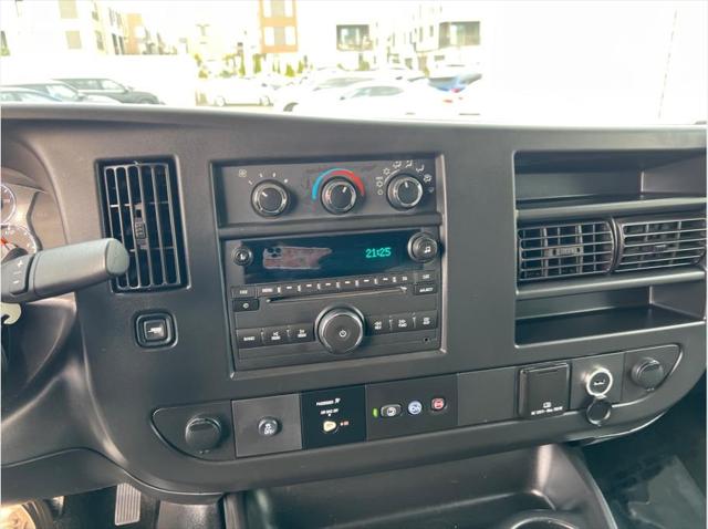 2018 Chevrolet Express LT