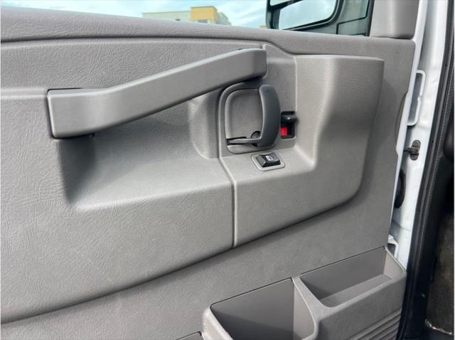 2018 Chevrolet Express LT