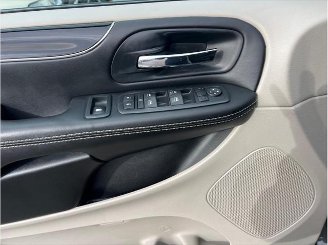 2016 Dodge Grand Caravan SE Plus