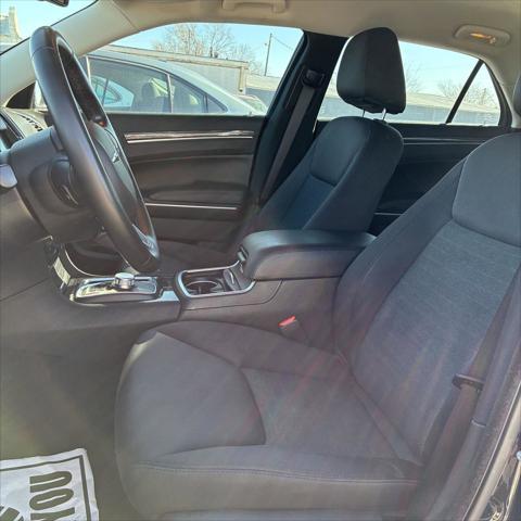 2020 Chrysler 300 Touring AWD