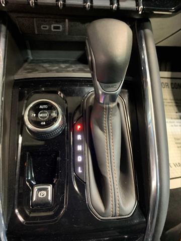 2023 GMC Canyon 4WD Crew Cab Short Box AT4