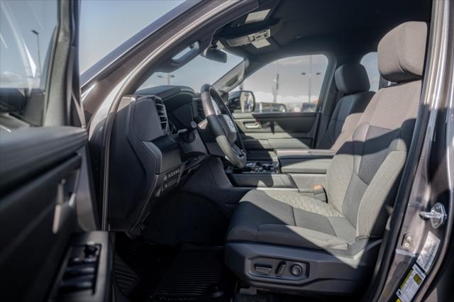 2026 Toyota Tundra SR5 CrewMax 5.5' Bed