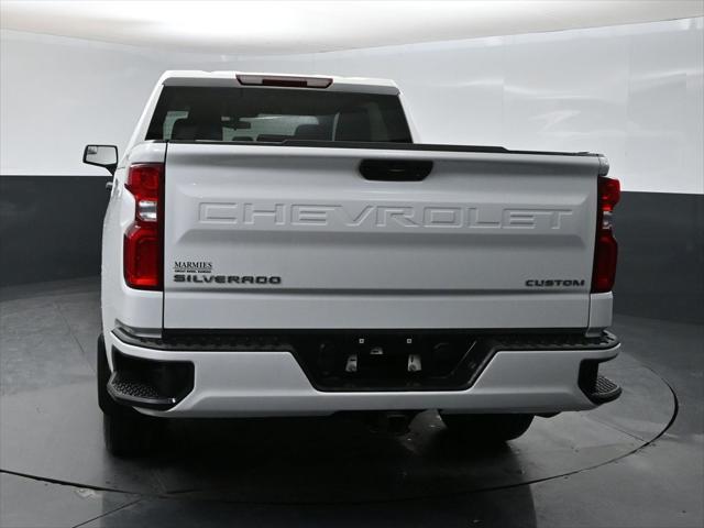 2020 Chevrolet Silverado 1500 4WD Crew Cab Short Bed Custom 2020 Chevrolet Silverado 1500 4WD Crew Cab Short Bed Custom