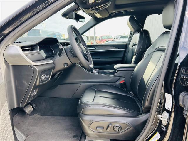 2024 Jeep Grand Cherokee L Limited 4x4 2024 Jeep Grand Cherokee L Limited 4x4