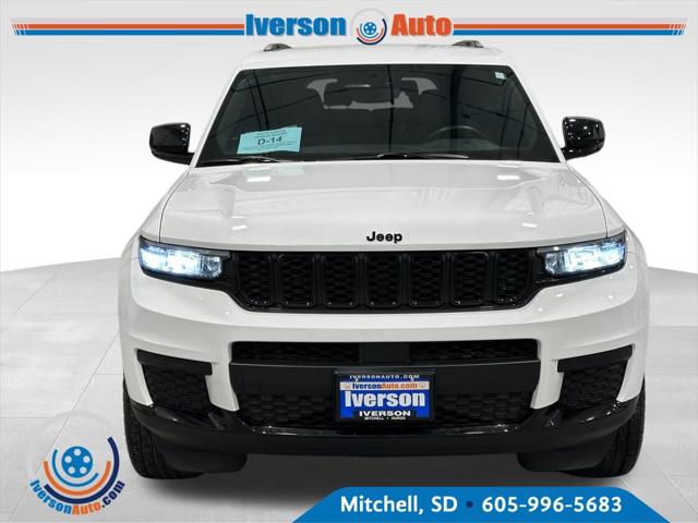 2021 Jeep Grand Cherokee L Altitude 4x4 2021 Jeep Grand Cherokee L Altitude 4x4