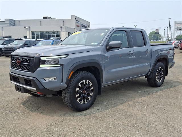 2024 Nissan Frontier Crew Cab PRO-4X 4x4 2024 Nissan Frontier Crew Cab PRO-4X 4x4