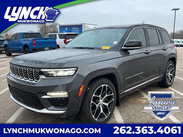 2022 Jeep Grand Cherokee Summit Reserve 4x4 2022 Jeep Grand Cherokee Summit Reserve 4x4
