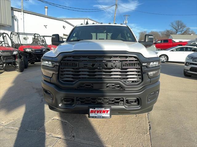 2025 RAM 2500 Tradesman Crew Cab 4x4 8 Box