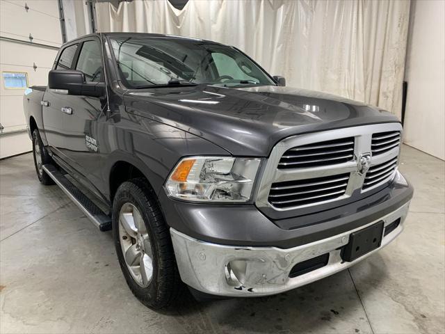 2017 RAM 1500 Big Horn Crew Cab 4x4 57 Box