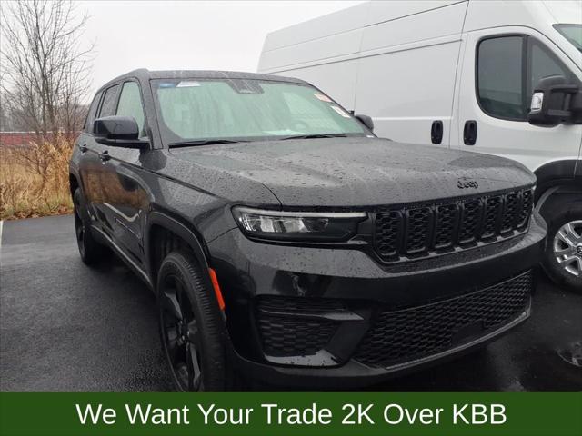 2023 Jeep Grand Cherokee Altitude 4x4