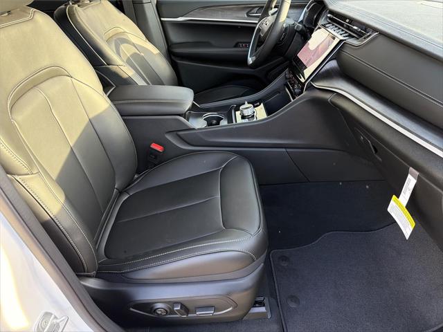 2025 Jeep Grand Cherokee L Limited 4x4
