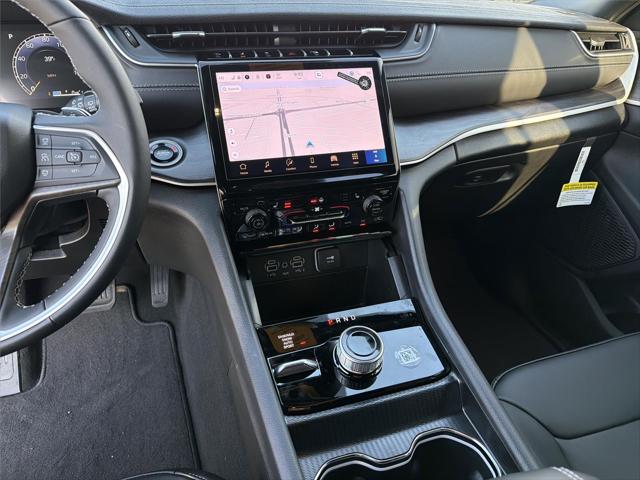2025 Jeep Grand Cherokee L Limited 4x4